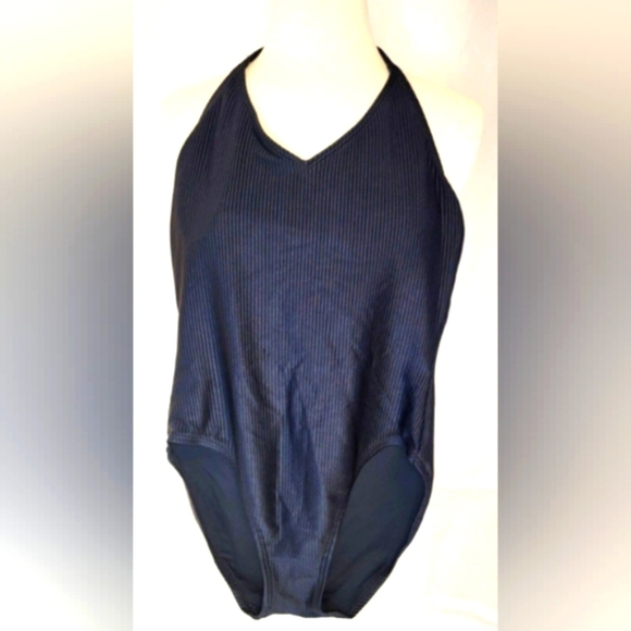 Vintage Women's Catalina Medium One Piece Swimsuit - Picture 5 of 7